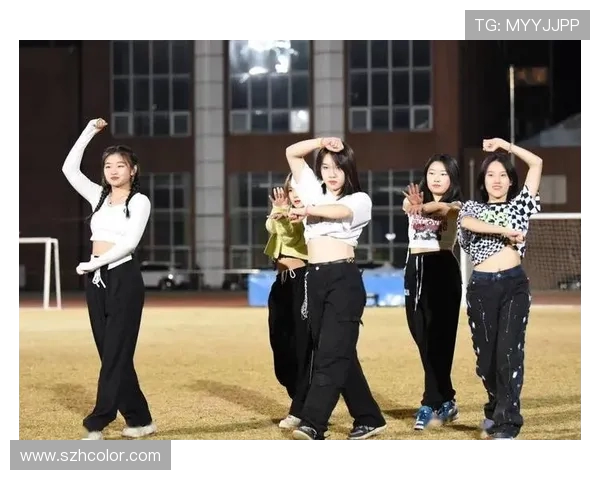 成都飞盘队在世界街舞大赛中的精彩表现与状态分析 成都飞盘队在世界街舞大赛中的精彩表现与状态分析