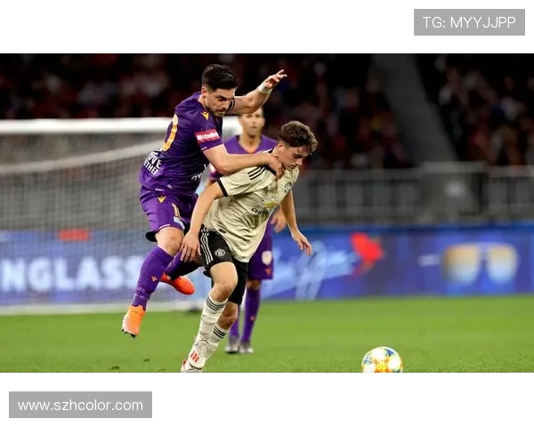 帕斯光荣与曼联的对决:一场足球盛宴的精彩回顾与分析 帕斯光荣与曼联的对决:一场足球盛宴的精彩回顾与分析